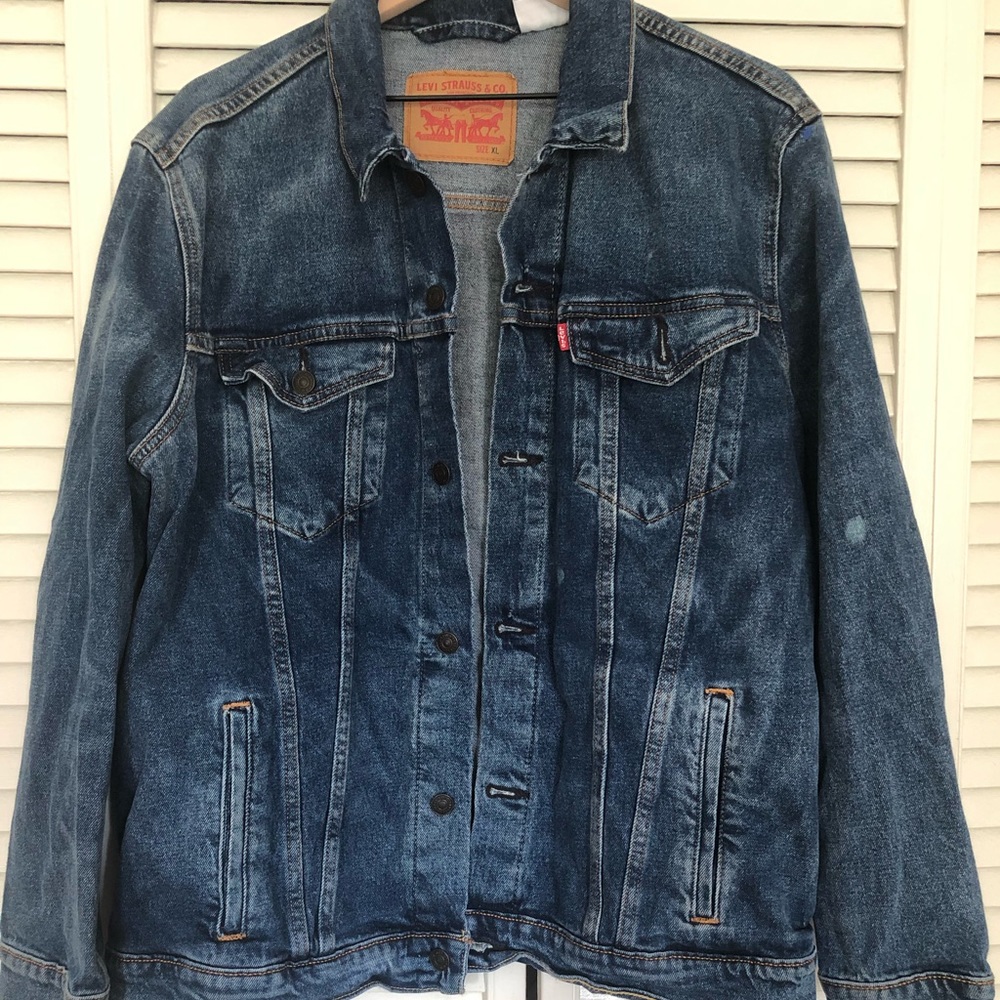Size xL Levi’s denim jacket